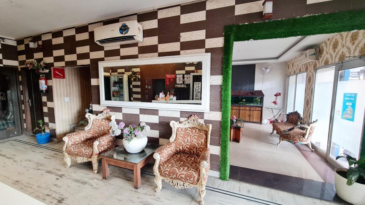 Hotel Hk Continental Amritsar Exteriör bild