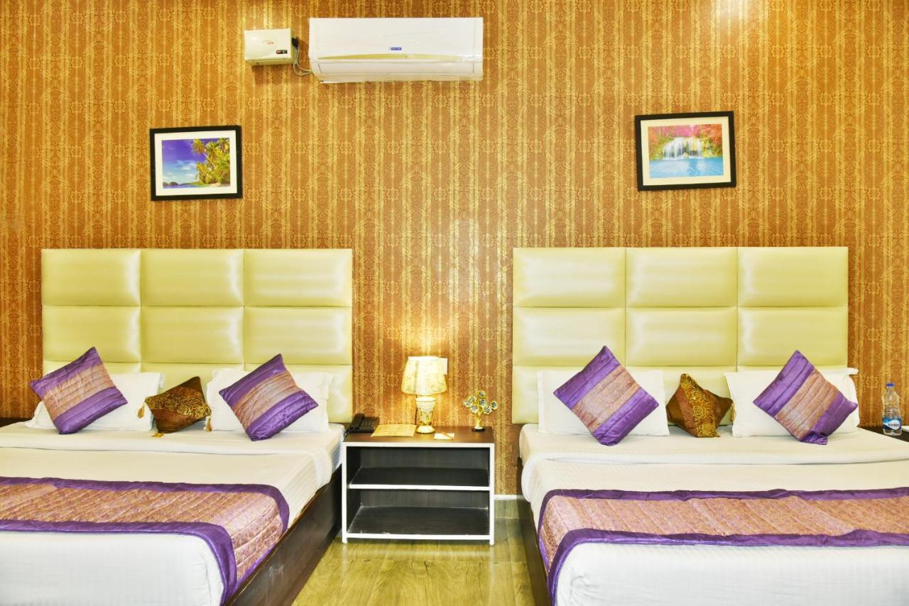 Hotel Hk Continental Amritsar Exteriör bild